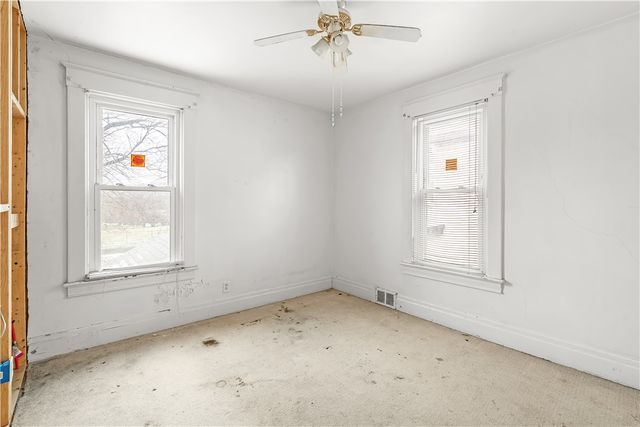 1349 2nd St, New Brighton, PA 15066