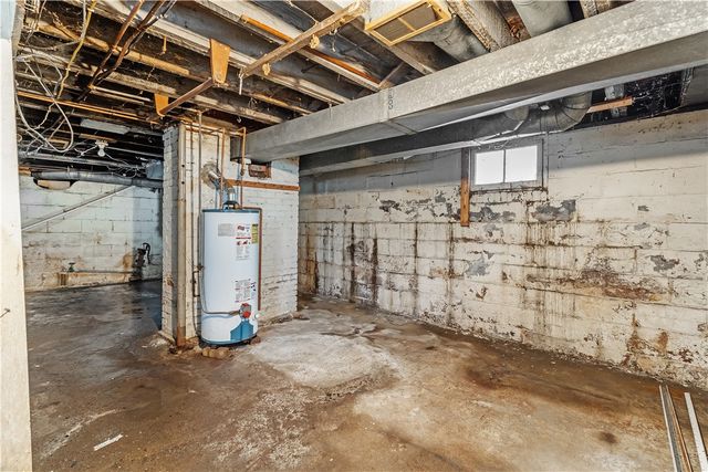 1349 2nd St, New Brighton, PA 15066