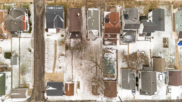 1349 2nd St, New Brighton, PA 15066