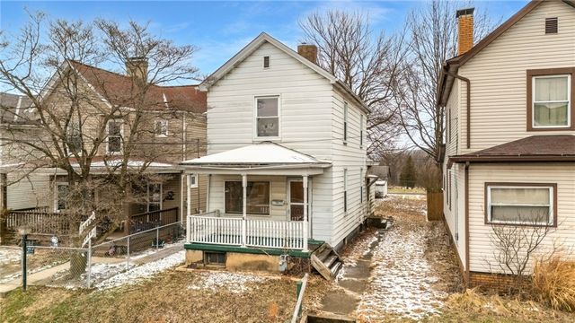 1349 2nd St, New Brighton, PA 15066