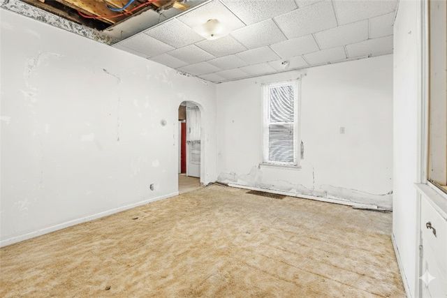 1349 2nd St, New Brighton, PA 15066