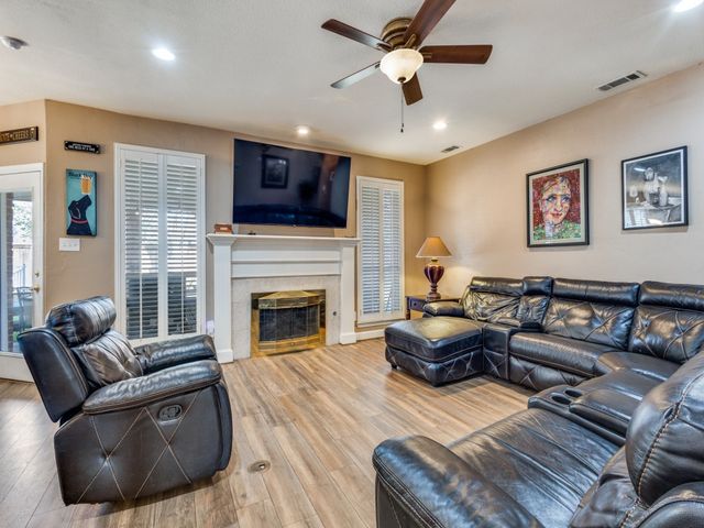 1505 Kingsbrook Circle, Mckinney, TX 75072