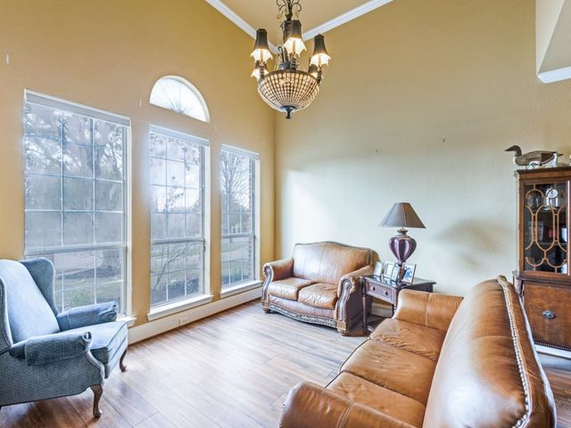 1505 Kingsbrook Circle, Mckinney, TX 75072