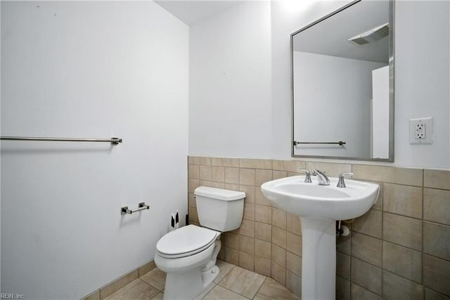 415 Saint Pauls Blvd Unit 109, Norfolk, VA 23510