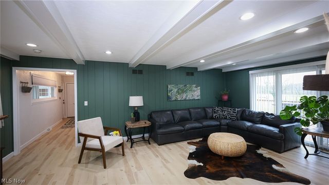 13177 Beaver Springfield Road, New Springfield, OH 44443