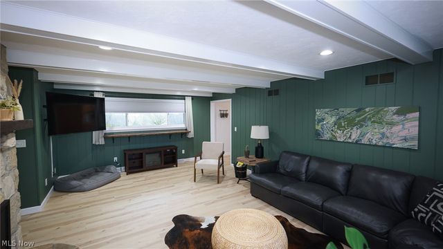 13177 Beaver Springfield Road, New Springfield, OH 44443