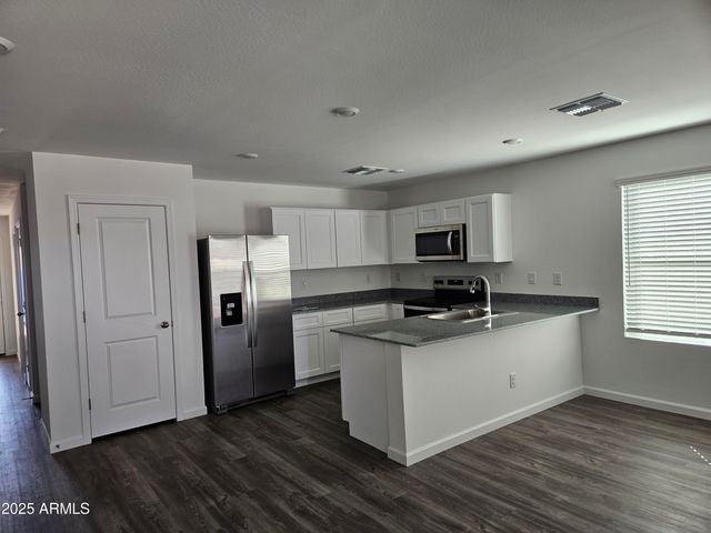 14735 S Amado Boulevard, Arizona City, AZ 85123