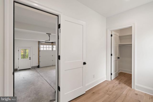 13 ELMWOOD AVE, Narberth, PA 19072