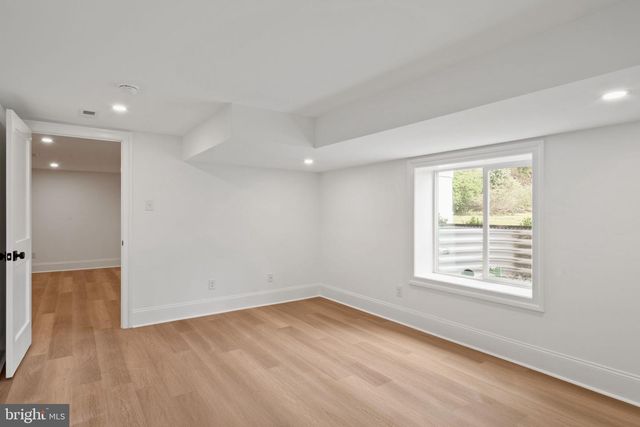 13 ELMWOOD AVE, Narberth, PA 19072