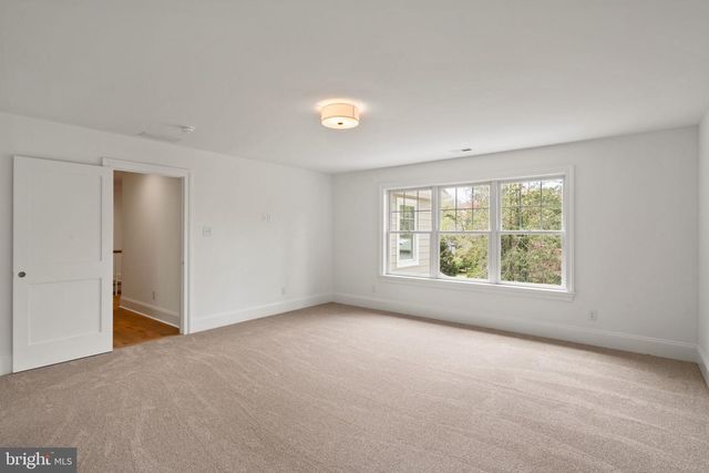 13 ELMWOOD AVE, Narberth, PA 19072