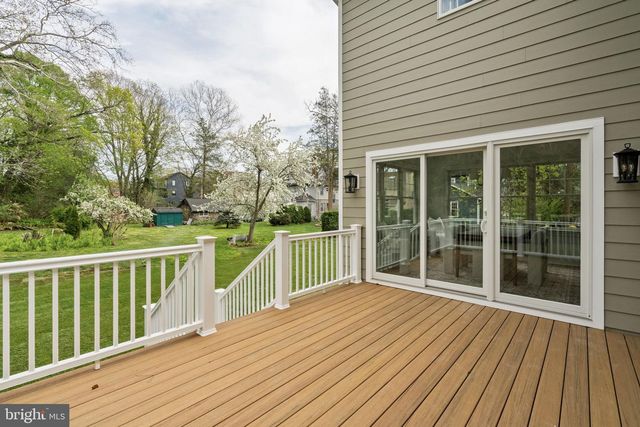 13 ELMWOOD AVE, Narberth, PA 19072