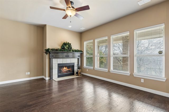 863 Gladewater Drive, Frisco, TX 75033