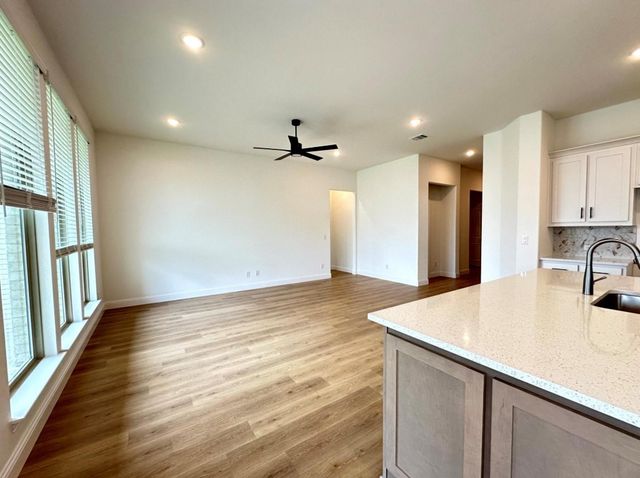 1704 Jaycreek Court N, Mckinney, TX 75071