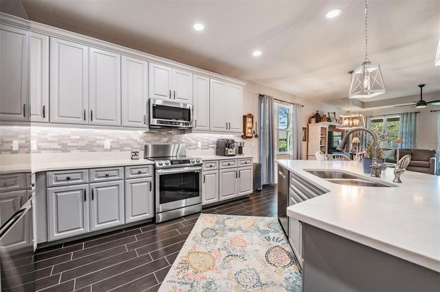 3920 NIGHT STAR TRAIL, Odessa, FL 33556