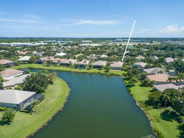 1208 Riverwind Circle, Vero Beach, FL 32967