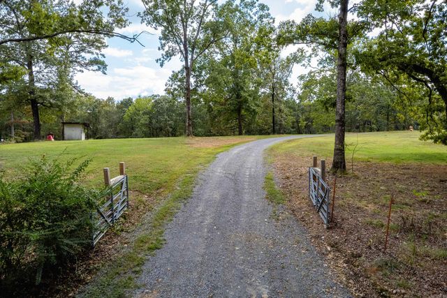 9 Smith Lane, Bigelow, AR 72016