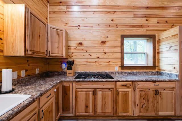 9 Smith Lane, Bigelow, AR 72016