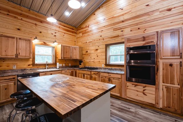 9 Smith Lane, Bigelow, AR 72016