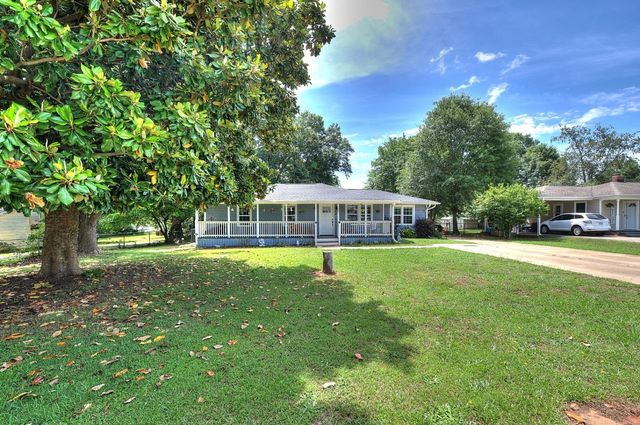 120 Swain Avenue, Boiling Springs, SC 29316