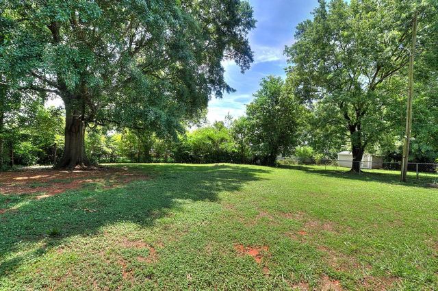 120 Swain Avenue, Boiling Springs, SC 29316