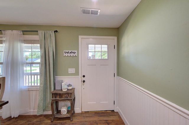 120 Swain Avenue, Boiling Springs, SC 29316