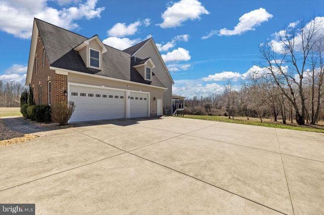 7610 DOWNSTREAM CT, Fredericksburg, VA 22408