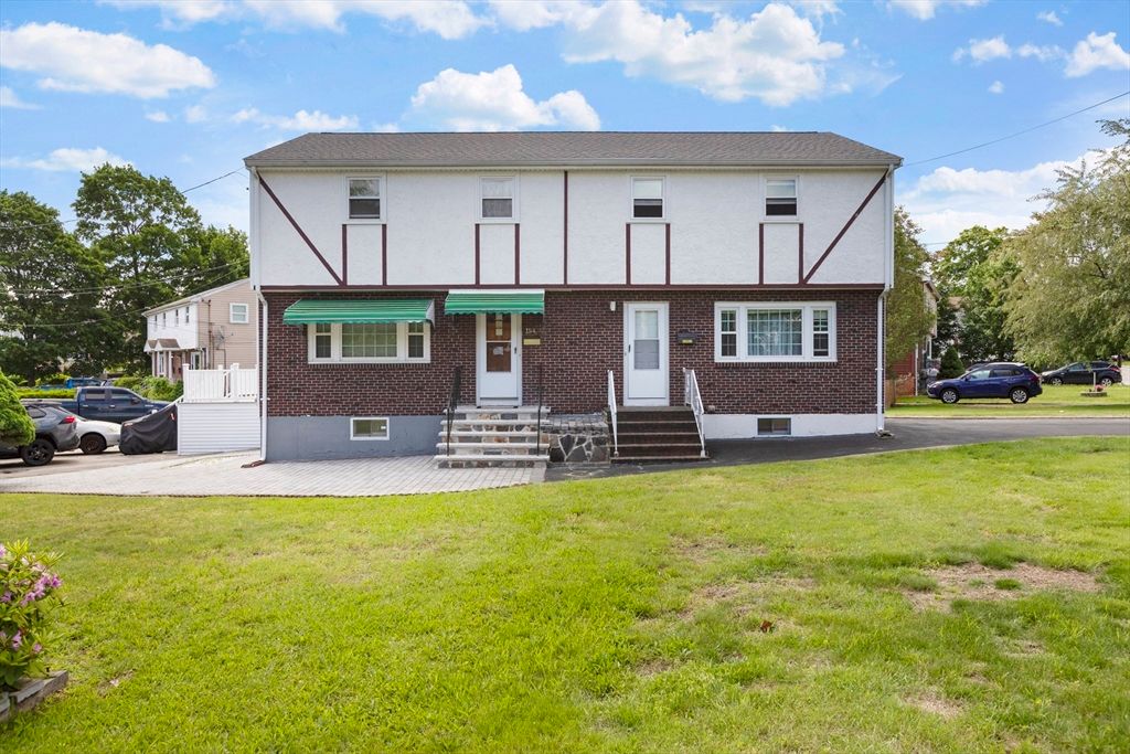 156 Old St 156, Randolph, MA 02368