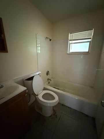 107 WOODLAWN ROAD, Satsuma, FL 32189