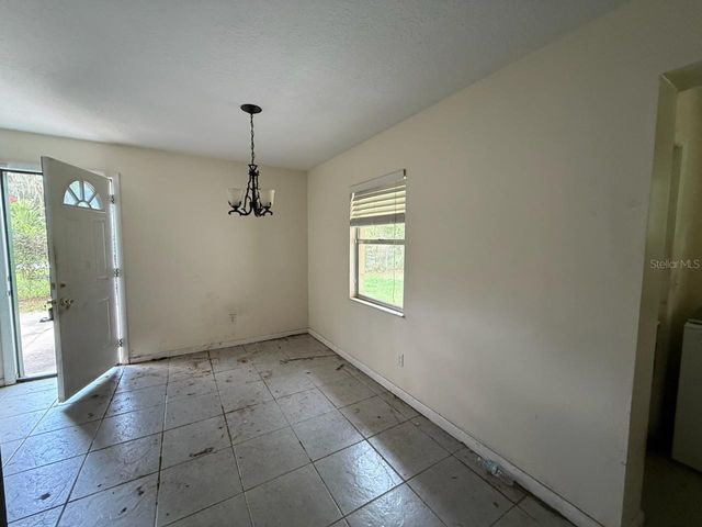 107 WOODLAWN ROAD, Satsuma, FL 32189