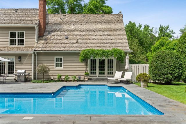 235 Hollander Road, Wayzata, MN 55391