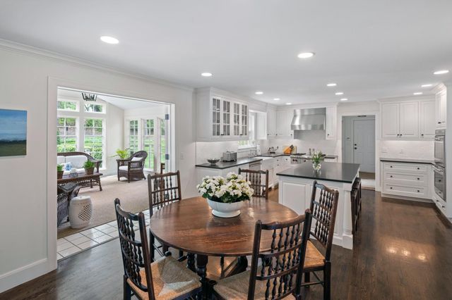 235 Hollander Road, Wayzata, MN 55391