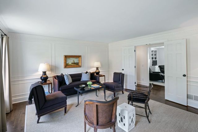 235 Hollander Road, Wayzata, MN 55391
