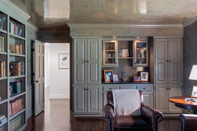 235 Hollander Road, Wayzata, MN 55391