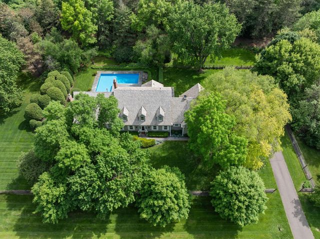 235 Hollander Road, Wayzata, MN 55391