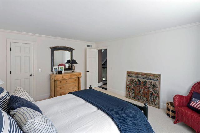 235 Hollander Road, Wayzata, MN 55391