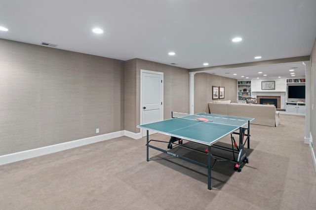 235 Hollander Road, Wayzata, MN 55391