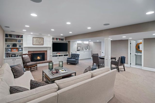 235 Hollander Road, Wayzata, MN 55391