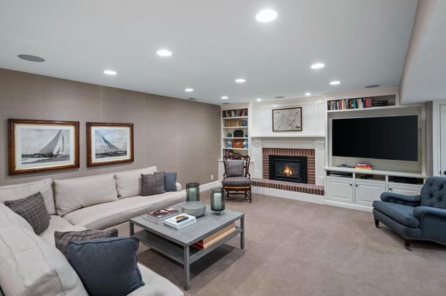 235 Hollander Road, Wayzata, MN 55391