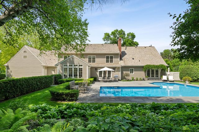 235 Hollander Road, Wayzata, MN 55391
