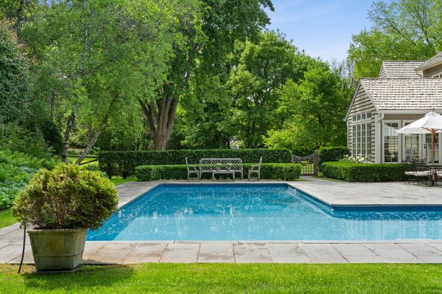 235 Hollander Road, Wayzata, MN 55391