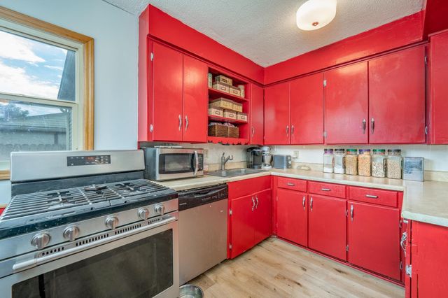 750 N Bebe St, Wichita, KS 67212