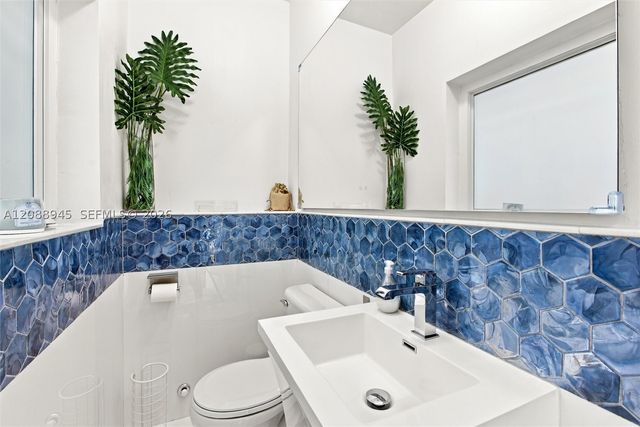 1550 Trevino Ave, Coral Gables, FL 33134