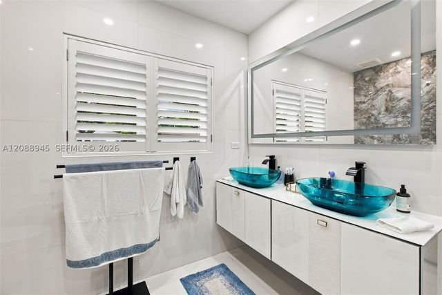 1550 Trevino Ave, Coral Gables, FL 33134