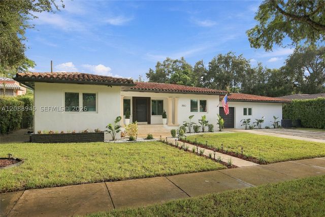 1550 Trevino Ave, Coral Gables, FL 33134