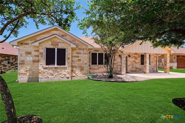 100 Magan Ln, Jarrell, TX 76537
