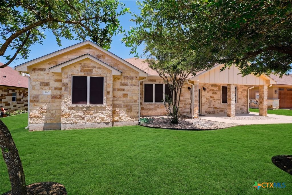 Image 1 of property listing at 100 Magan Ln, Jarrell, TX 76537