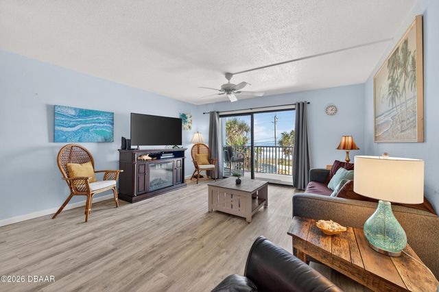 2006 Ocean Shore Blvd Apt 17, Ormond Beach, FL 32176
