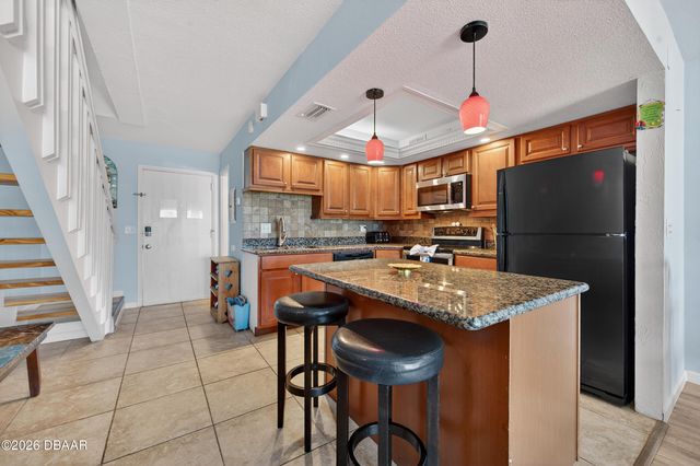 2006 Ocean Shore Blvd Apt 17, Ormond Beach, FL 32176