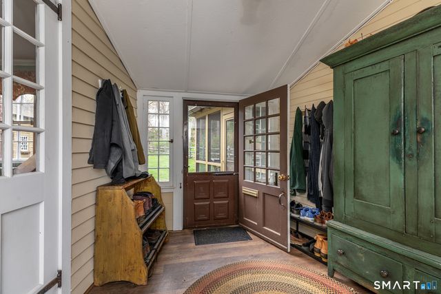 30 Hollow Road, Woodbury, CT 06798