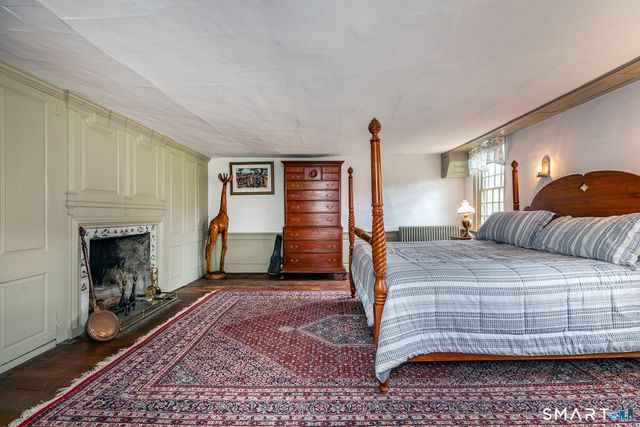 30 Hollow Road, Woodbury, CT 06798